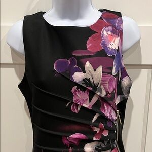Suzy Shier Elegant Black Dress with Vibrant Floral Accents